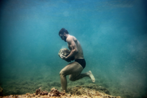 Underwater Portrait - Uomo sott’acqua